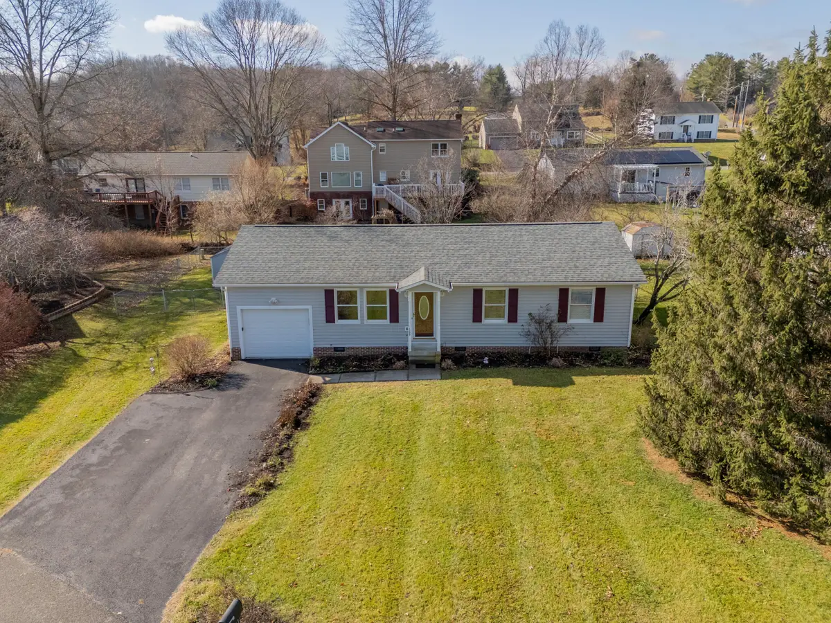 1309 Sandy Cir, Blacksburg, VA 24060 - #1