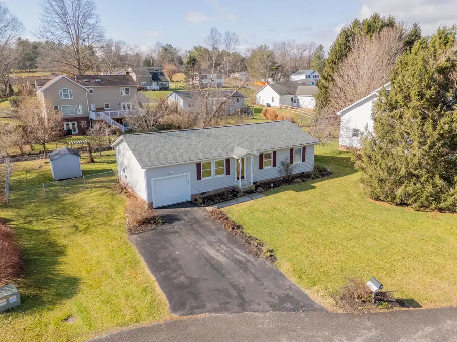 1309 Sandy Cir, Blacksburg, VA 24060 - #2