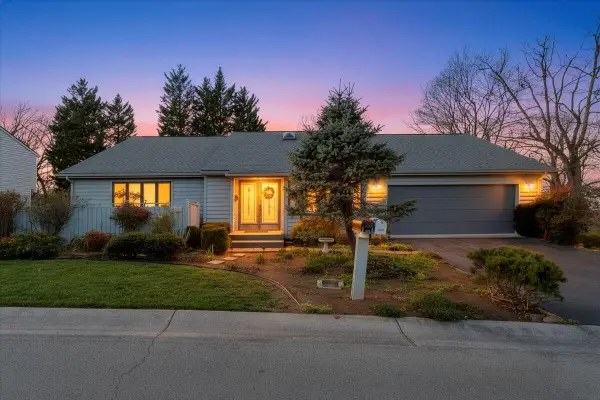 2409 S Clearing Rd, Salem, VA 24153