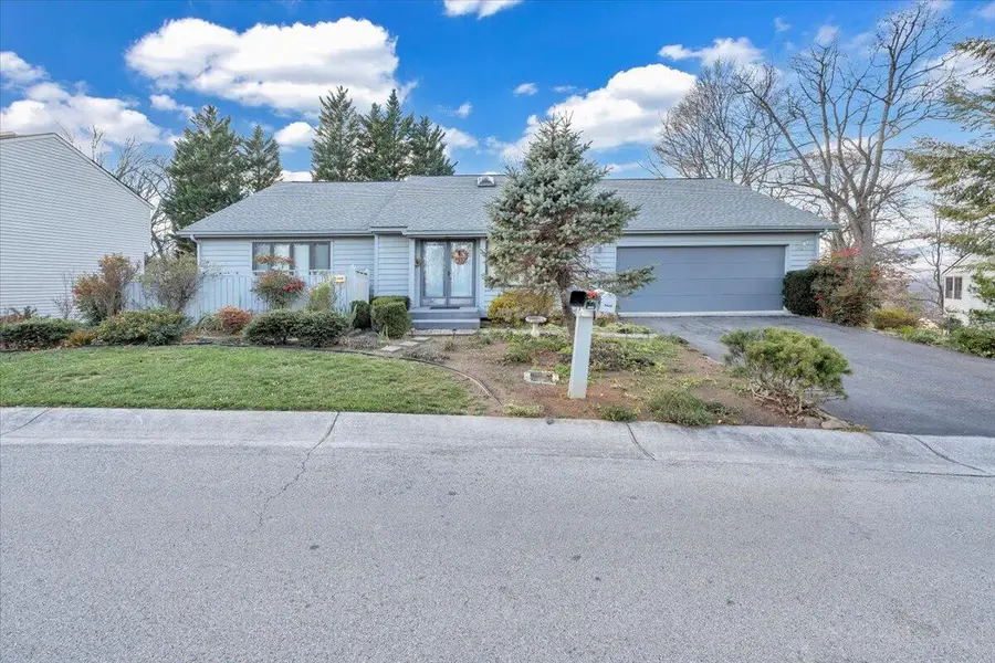 2409 S Clearing Rd, Salem, VA 24153 - #2