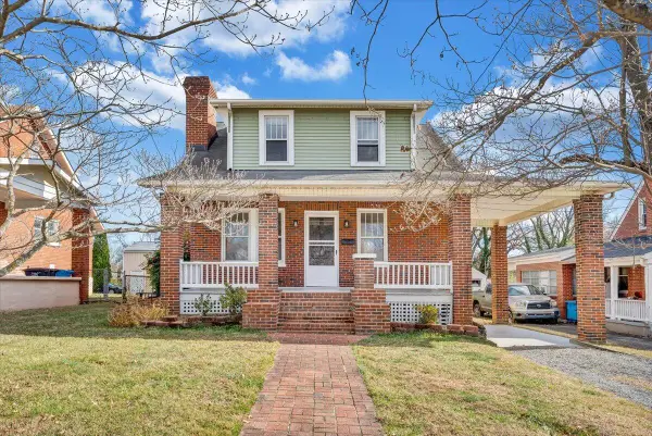 177 Huntington Blvd Ne, Roanoke, VA 24012