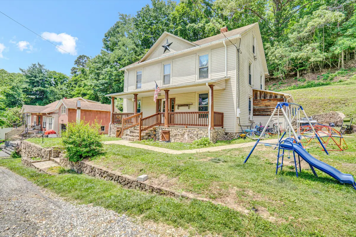 131 Indian Ln, Eagle Rock, VA 24085 - #1