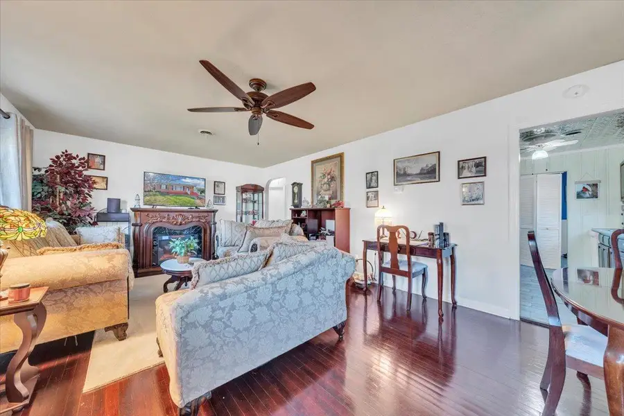 4820 Rutgers St Nw, Roanoke, VA 24012 - #3