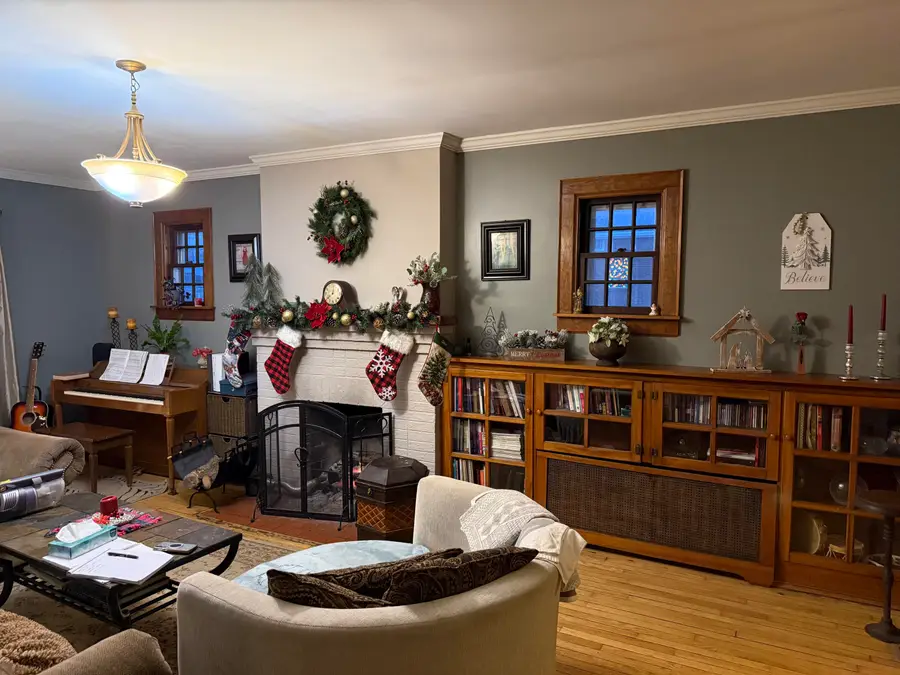 107 N Wills Ave, Covington, VA 24426 - #3