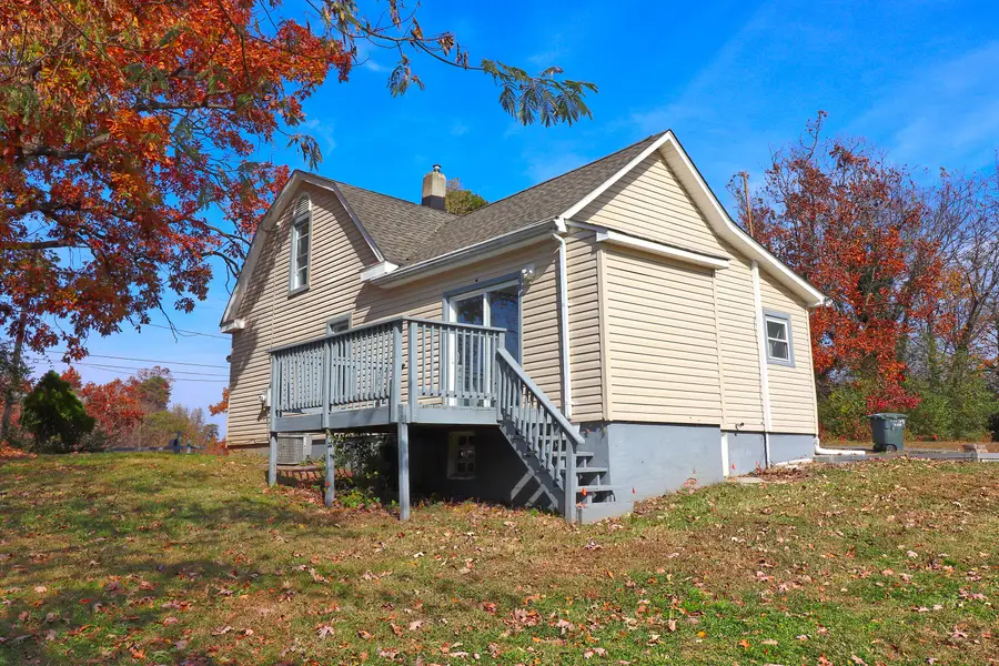 1936 Willis St, Salem, VA 24153 - #3