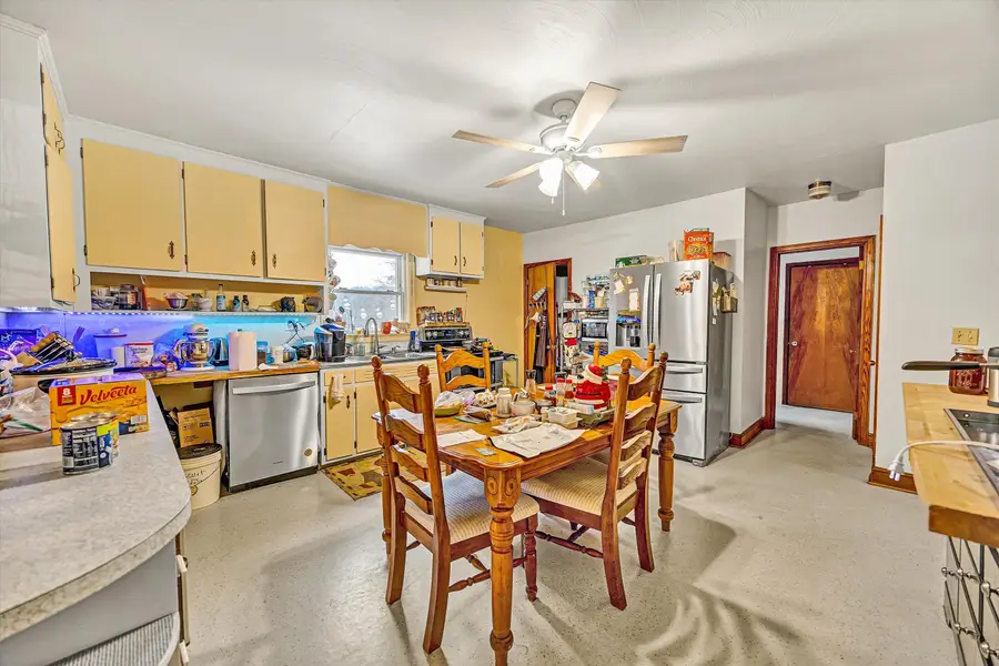 1414 Daniels Creek Rd, Collinsville, VA 24078 - #2