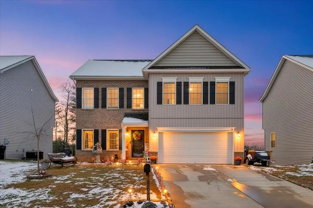 2060 Heys Ln, Vinton, VA 24179 - #1