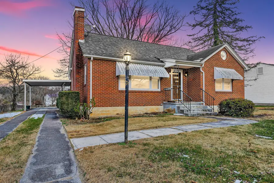 79 Holcombe Ave, New Castle, VA 24127 - #2