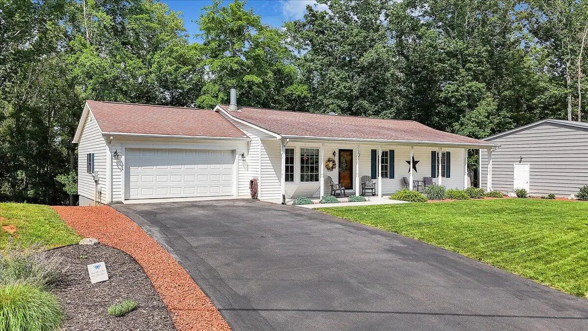 139 Lynville Dr, Hardy, VA 24101 - #1