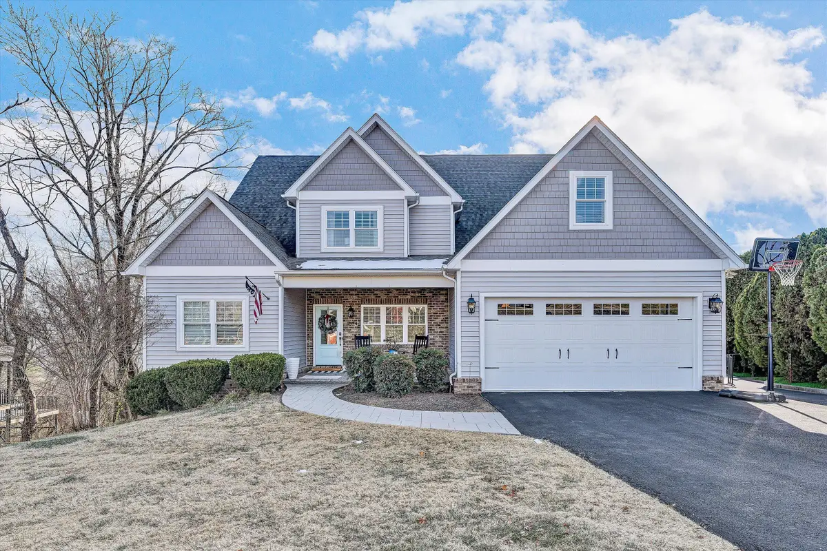 4524 Rosecrest Rd, Roanoke, VA 24018 - #1