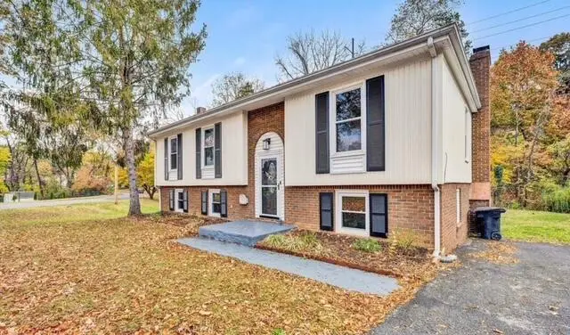 3604 Janney Ln, Roanoke, VA 24018 - #3