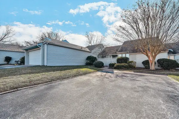 2537 South Clearing Rd, Salem, VA 24153