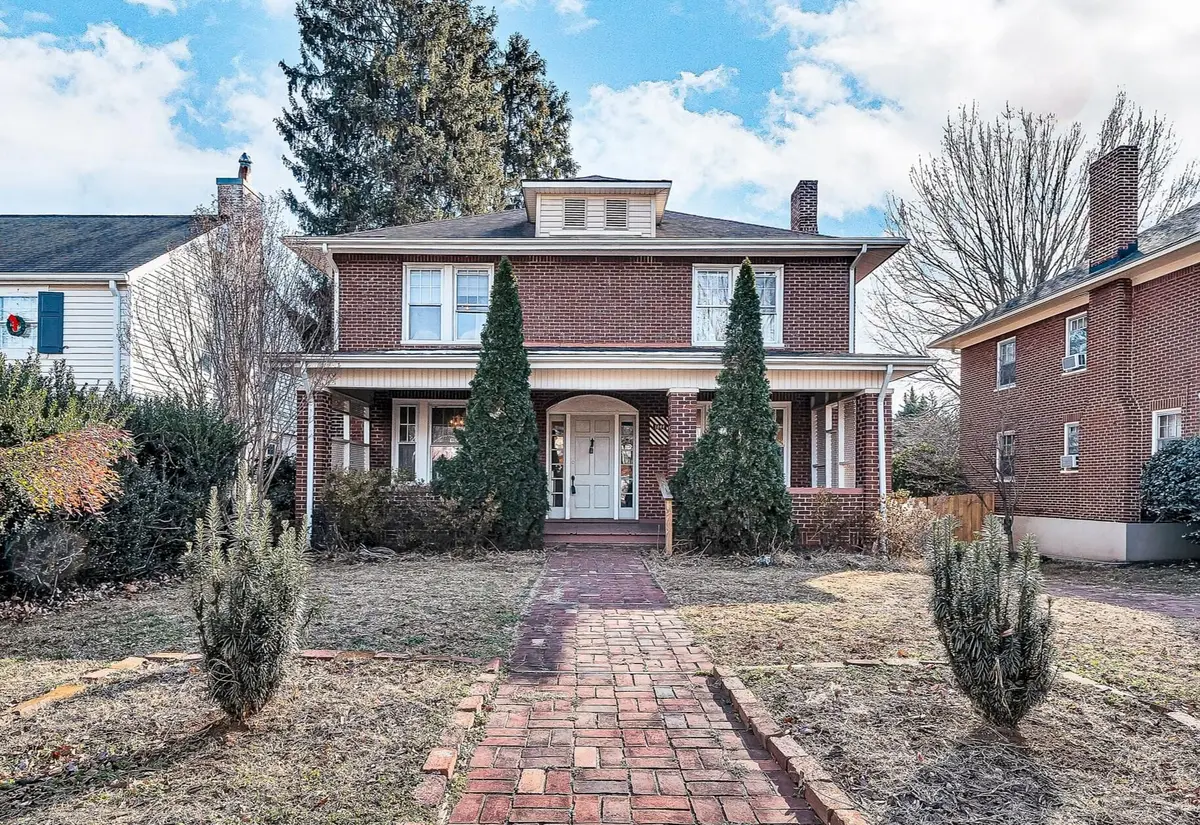 1844 Blenheim Rd Sw, Roanoke, VA 24015 - #1