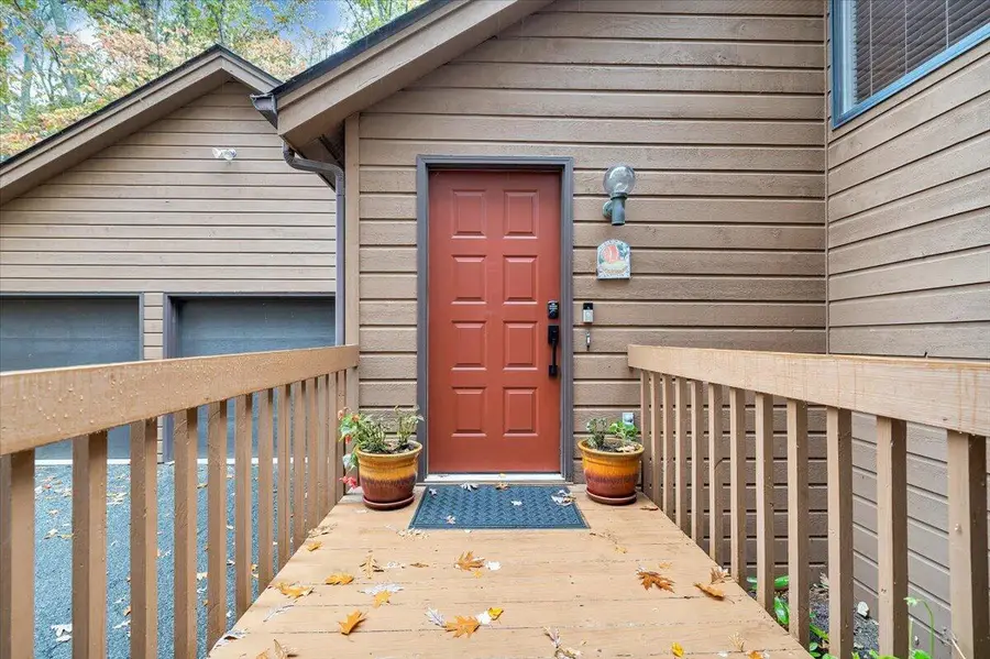 119 Cathedral Oaks Ln, Wirtz, VA 24184 - #2