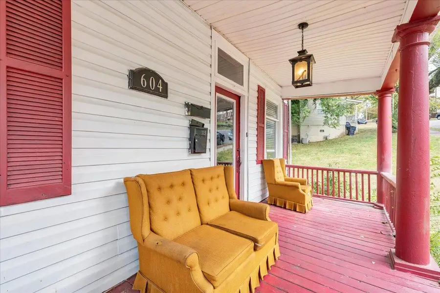 604 Elm Ave Se, Roanoke, VA 24013 - #3