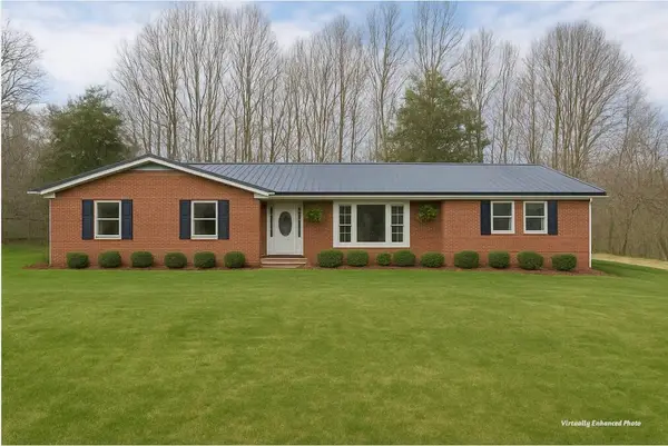 90 Campbellwood Rd, Boones Mill, VA 24065