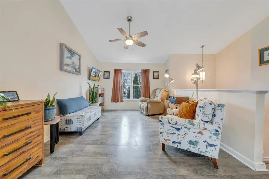 4755 Westvale Rd Ne, Roanoke, VA 24019 - #2