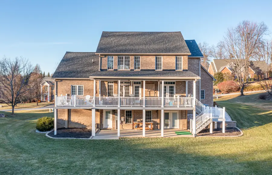 154 Butler Ct, Daleville, VA 24083 - #2