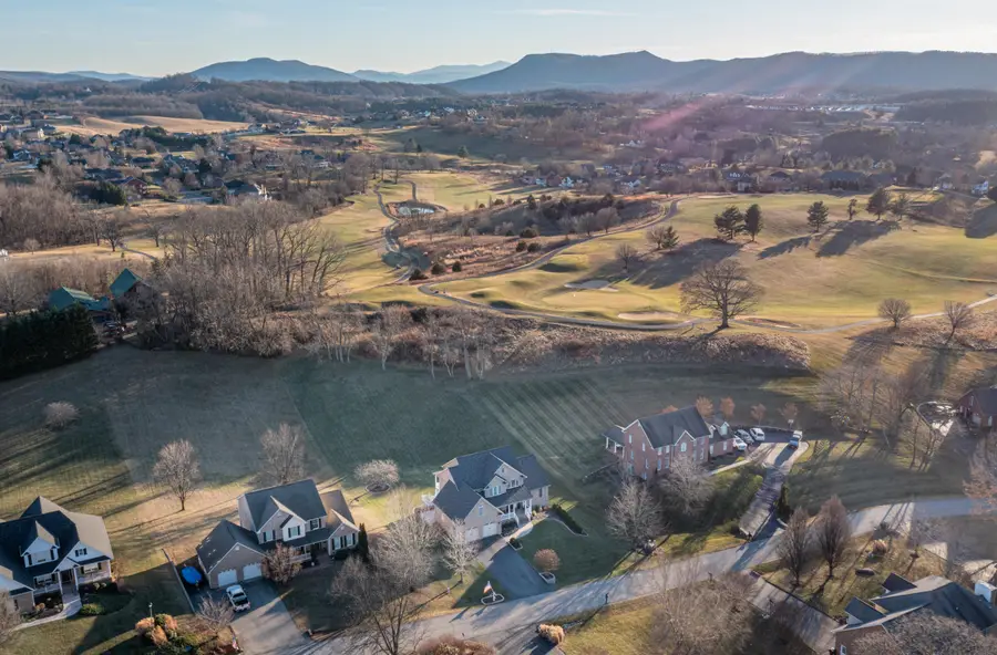 154 Butler Ct, Daleville, VA 24083 - #3