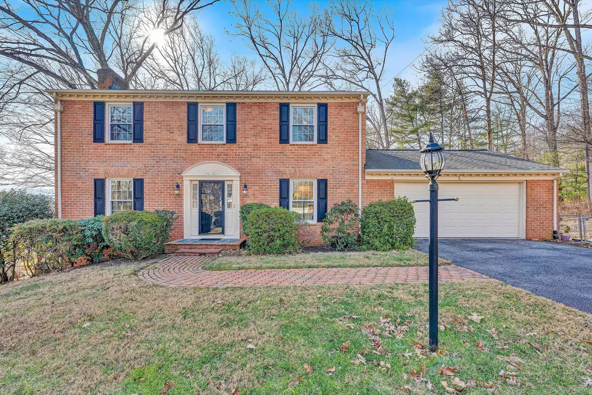 3034 Tree Top Ln, Roanoke, VA 24018 - #1