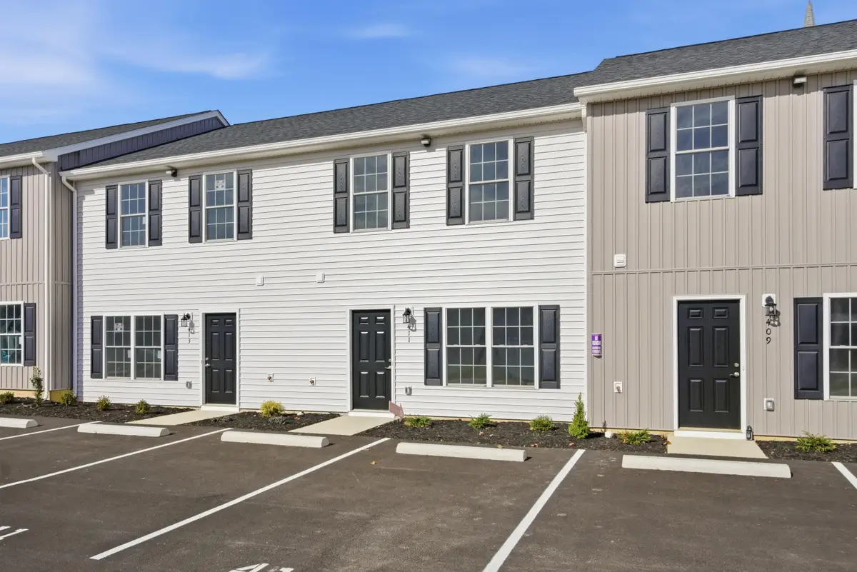 413 N Washington Ave #10, Pulaski, VA 24301 - #1