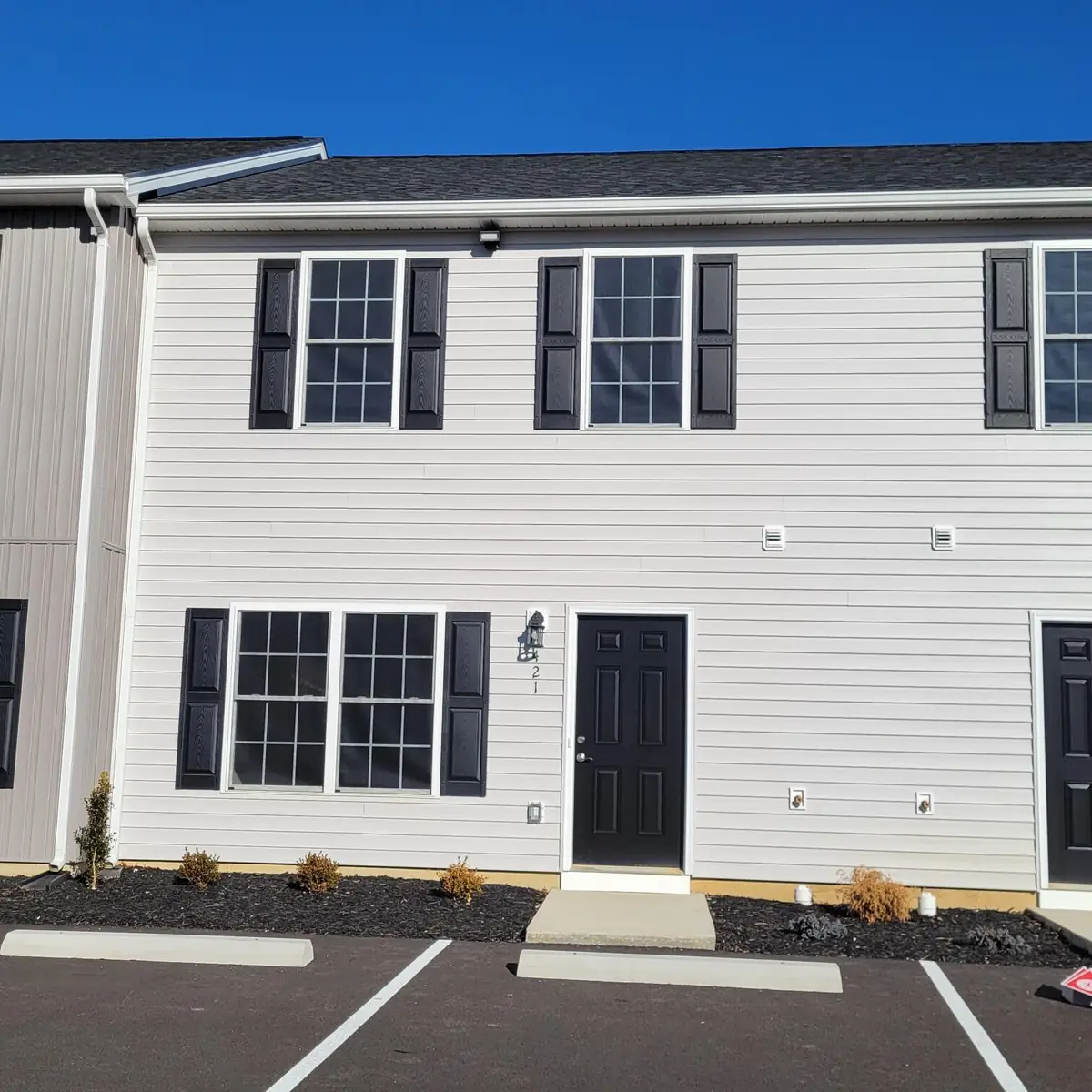 421 N Washington Ave #6, Pulaski, VA 24301 - #1