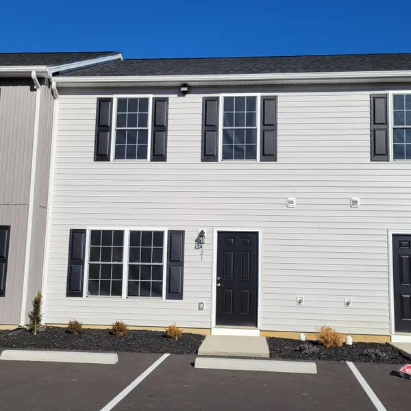 421 N Washington Ave #6, Pulaski, VA 24301