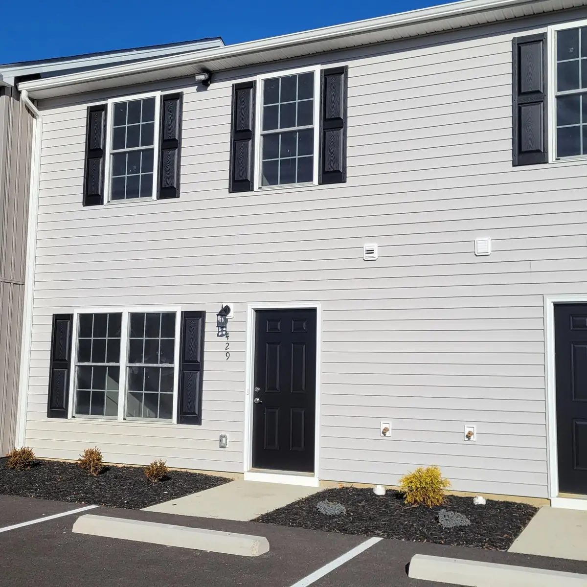 429 N Washington Ave #2, Pulaski, VA 24301 - #1