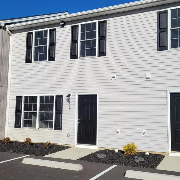 429 N Washington Ave #2, Pulaski, VA 24301