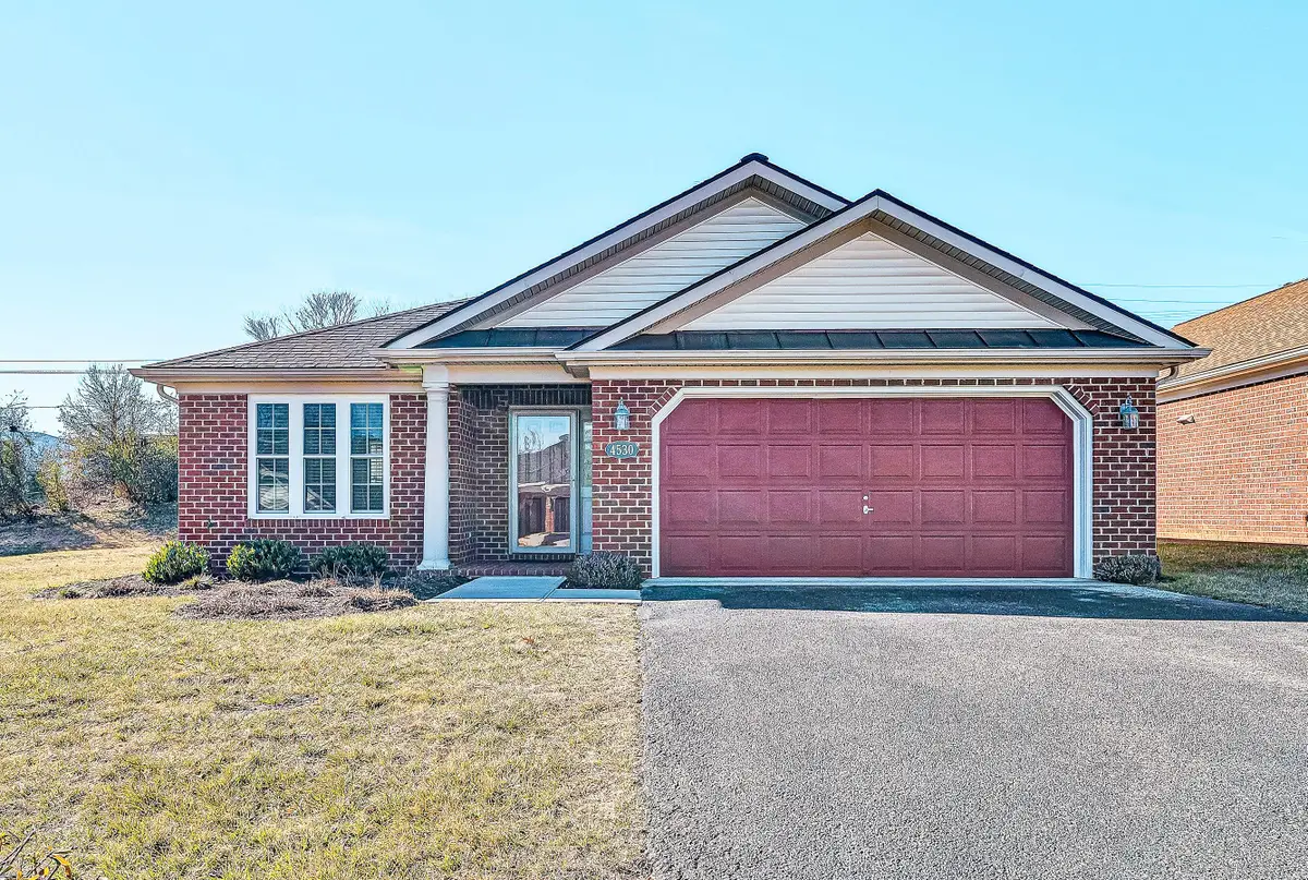 4530 Colonial Place Dr, Roanoke, VA 24018 - #1