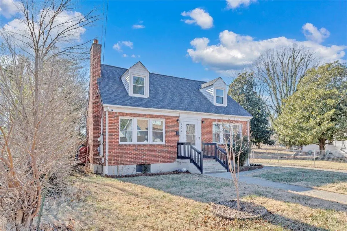 2432 Massachusetts Ave Nw, Roanoke, VA 24017 - #1
