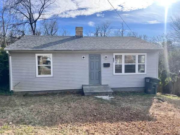 726 Elizabeth Ave, Salem, VA 24153