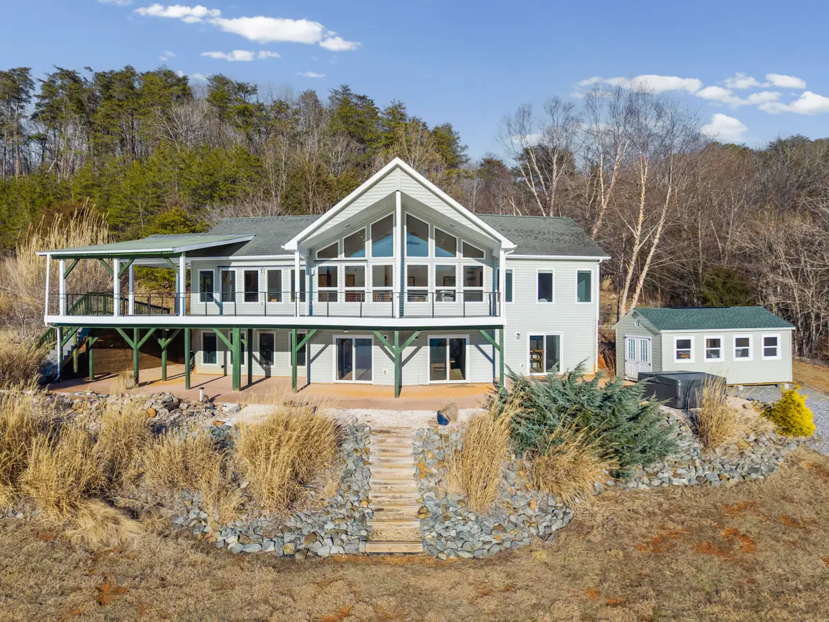 209 Leesville Lake Ct, Pittsville, VA 24139 - #1