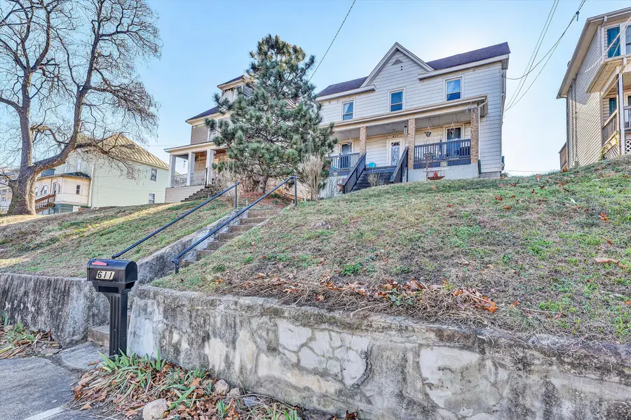 611 Church Ave Se, Roanoke, VA 24013 - #2