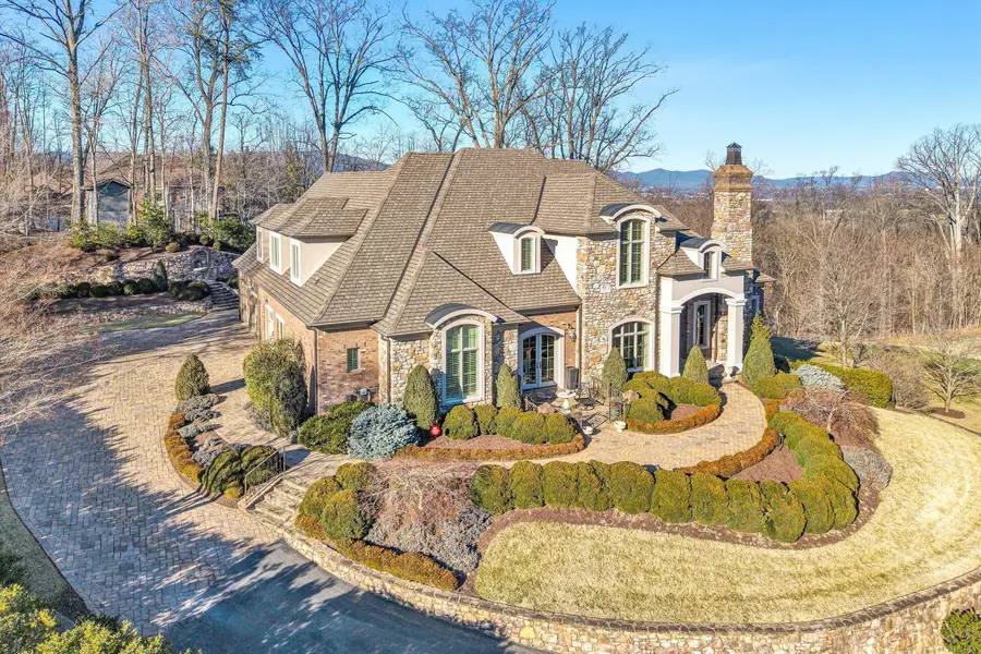 5760 Reserve Point Ln, Roanoke, VA 24018 - #2