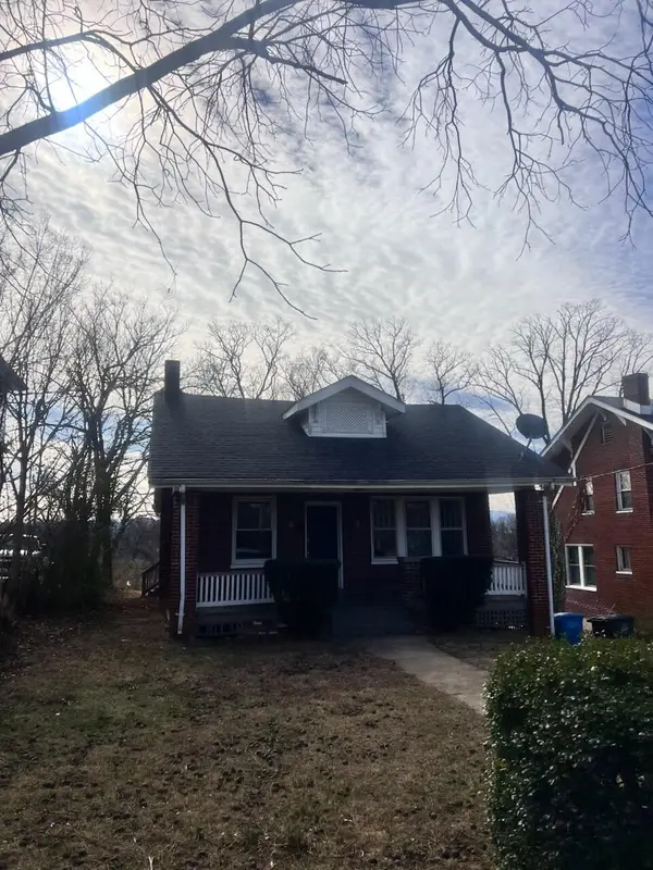 1440 Staunton Ave Nw, Roanoke, VA 24017