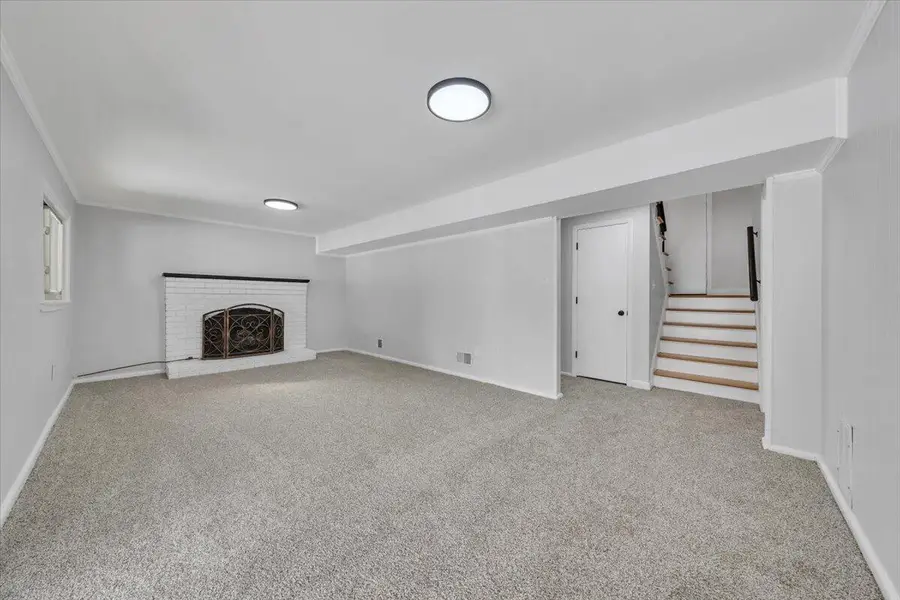 3850 Bower Rd, Roanoke, VA 24018 - #3