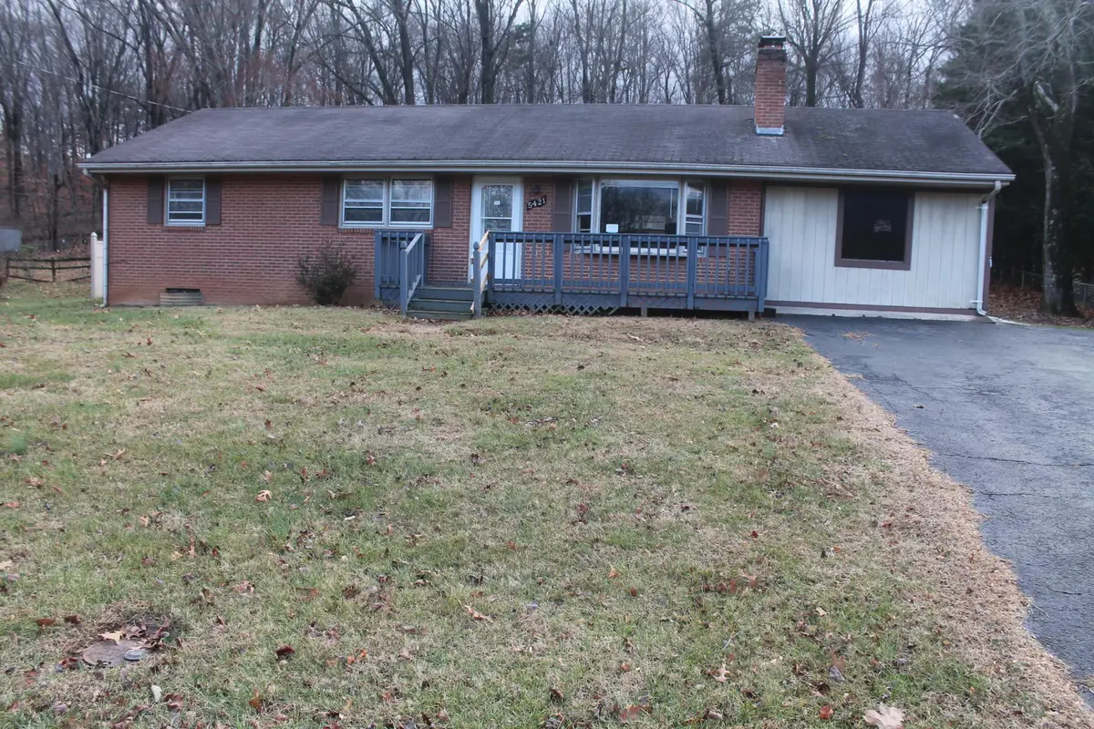 5421 Yale Dr, Salem, VA 24153 - #1
