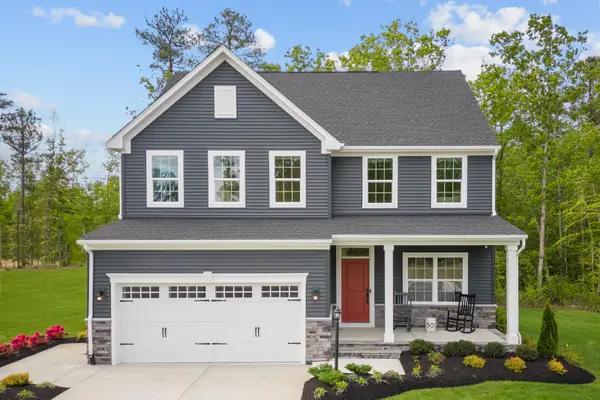 7074 Fairway Ridge Cir, Salem, VA 24153