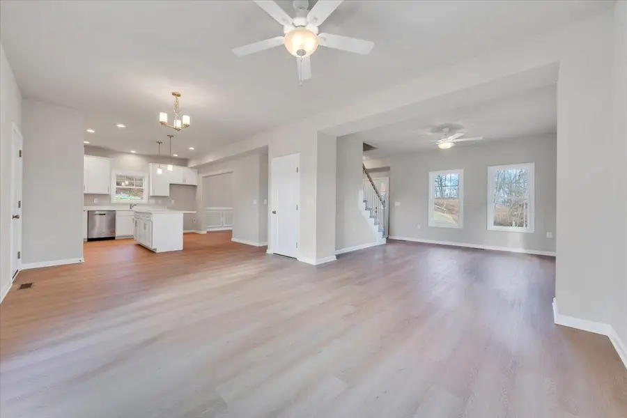 3712 Crescent Ridge Dr Sw, Roanoke, VA 24018 - #3