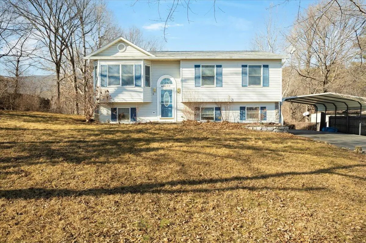 4600 Tobey Rd, Salem, VA 24153 - #1