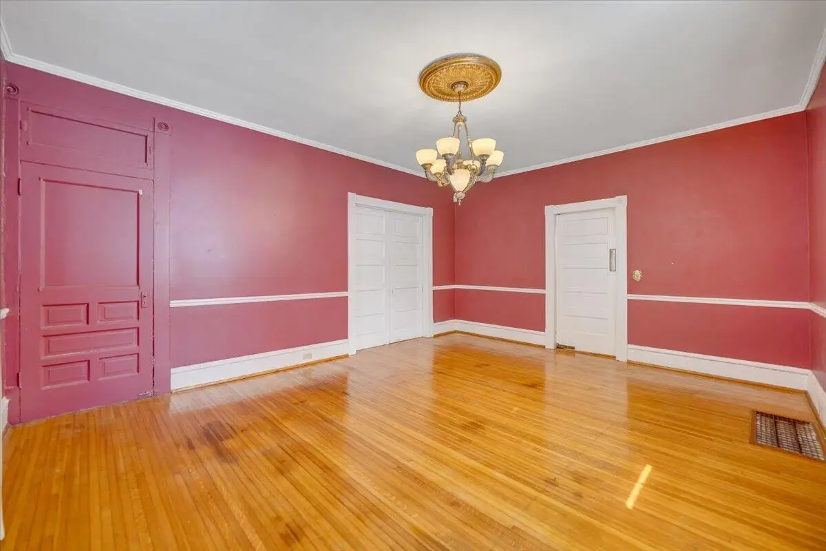 518 Walnut Ave Sw, Roanoke, VA 24016 - #1