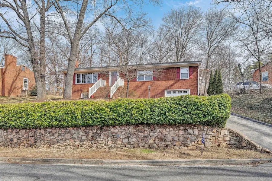 3552 Forester Rd Sw, Roanoke, VA 24015 - #2