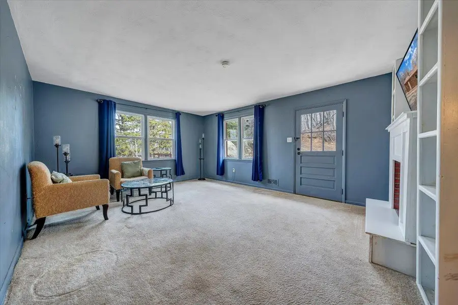 6847 Crowell Gap Rd, Roanoke, VA 24014 - #3