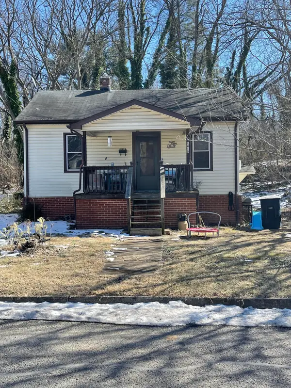 1415 Aspen St Nw, Roanoke, VA 24017