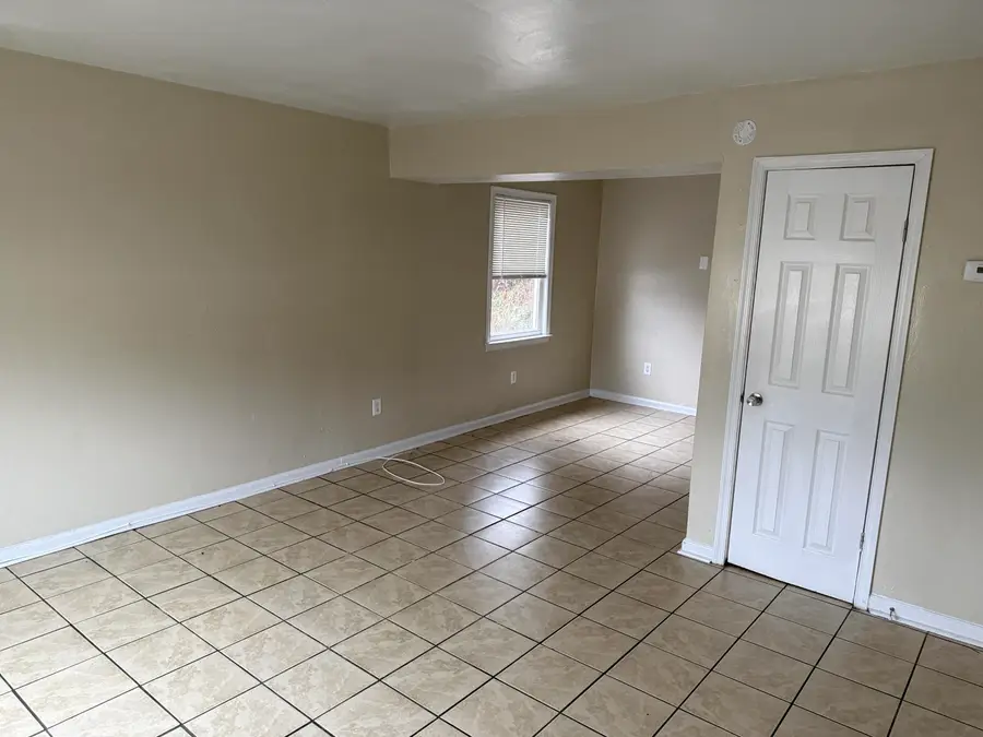 1634 Eastern Ave Ne, Roanoke, VA 24012 - #2