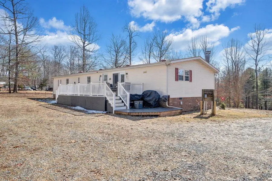 506 Spinnaker Way, Moneta, VA 24121 - #3