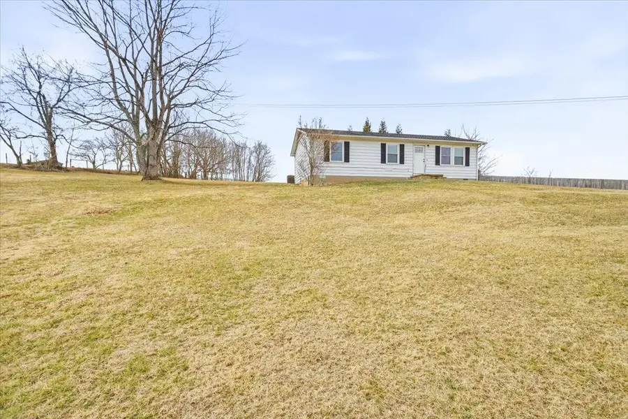 1249 Blue Ridge Tpke, Fincastle, VA 24090 - #3