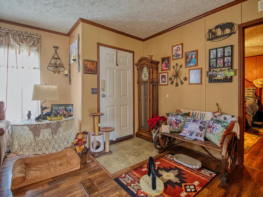 72 Meadowbrook Trail Trl, New Castle, VA 24127 - #3