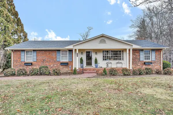 4544 Rosecrest Rd, Roanoke, VA 24018